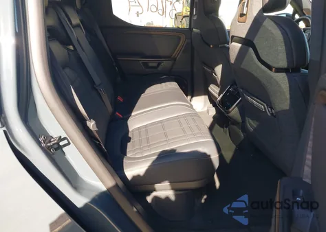 2026 Rivian R1T from USA, damaged, VIN 7FCTGBAP6TN043095